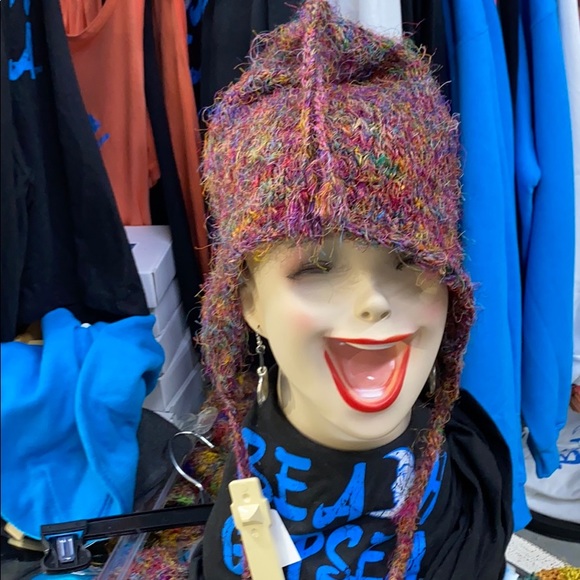 Knit caps - Picture 4 of 5